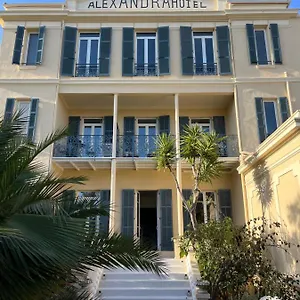 Отель Alexandra - Boutique