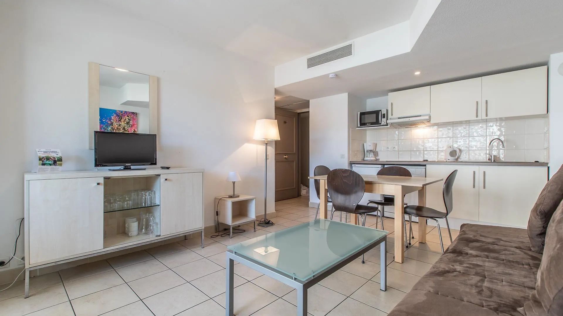 Vacancéole - Résidence Le Crystal Cagnes-sur-Mer