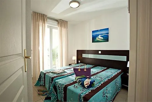 Vacanceole - Residence Le Crystal Cagnes-sur-Mer