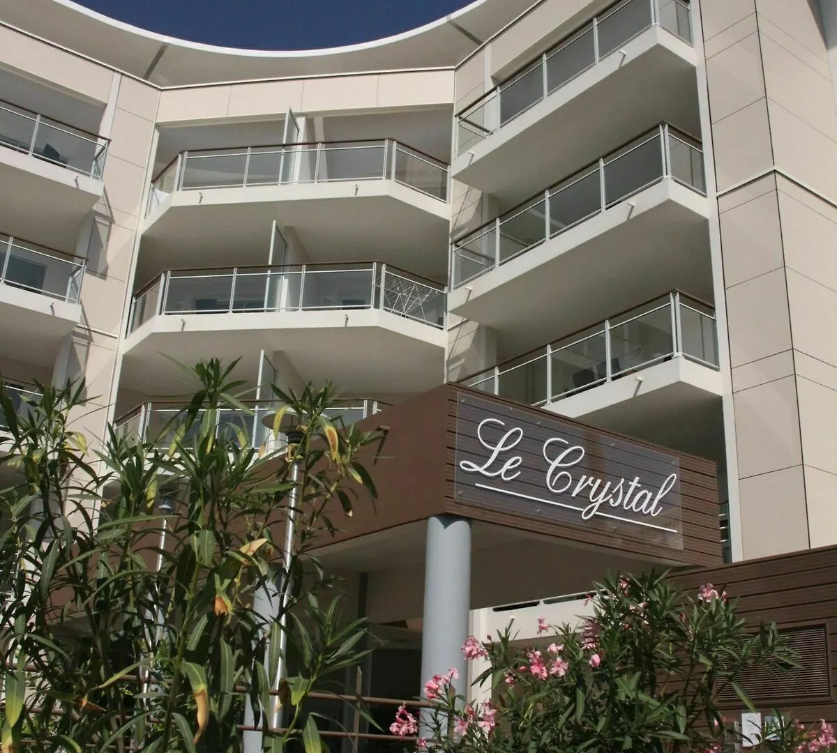 Vacancéole - Résidence Le Crystal Cagnes-sur-Mer 2*,  Francia